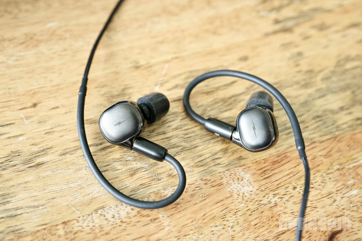 Shinola Canfield Pro In-Ear Monitors review 7