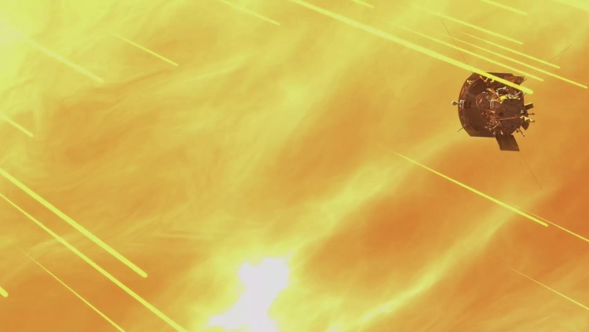 NASA just sent a spacecraft into the Sun's atmosphere 9