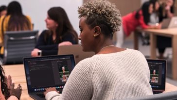 Apple creates a coding boot camp for women 19