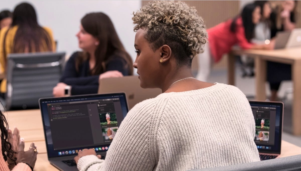 Apple creates a coding boot camp for women 7