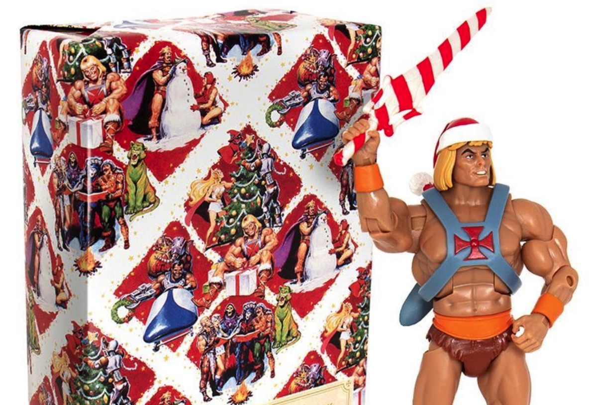 He-Man is a hot Santa in this new Christmas action figure 3