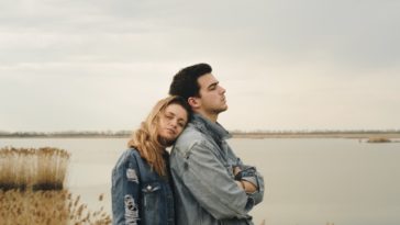 Data confirms that furniture shopping ruins relationships 6