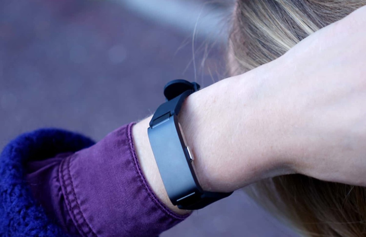 Withings' latest wearable is the affordable Pulse HR 2