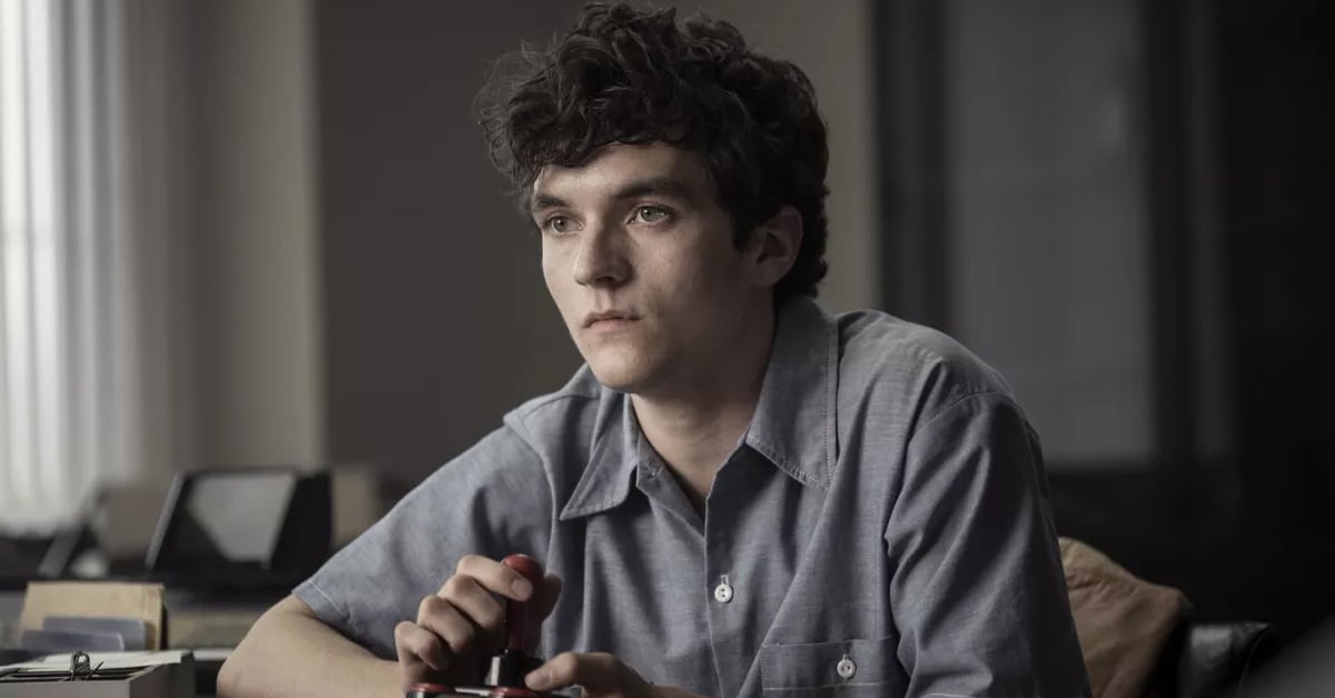 Stefan Butler as Fionn Whitehead in Netflix's Black Mirror: Bandersnatch