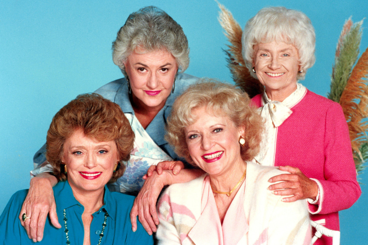 A semester-long Golden Girls course is being offered at this university 6