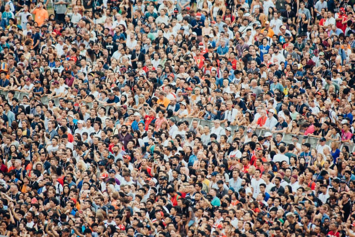 researchers-expect-a-big-population-decline-on-earth-geekspin