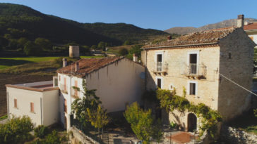 Jamie Abbott's Italian home
