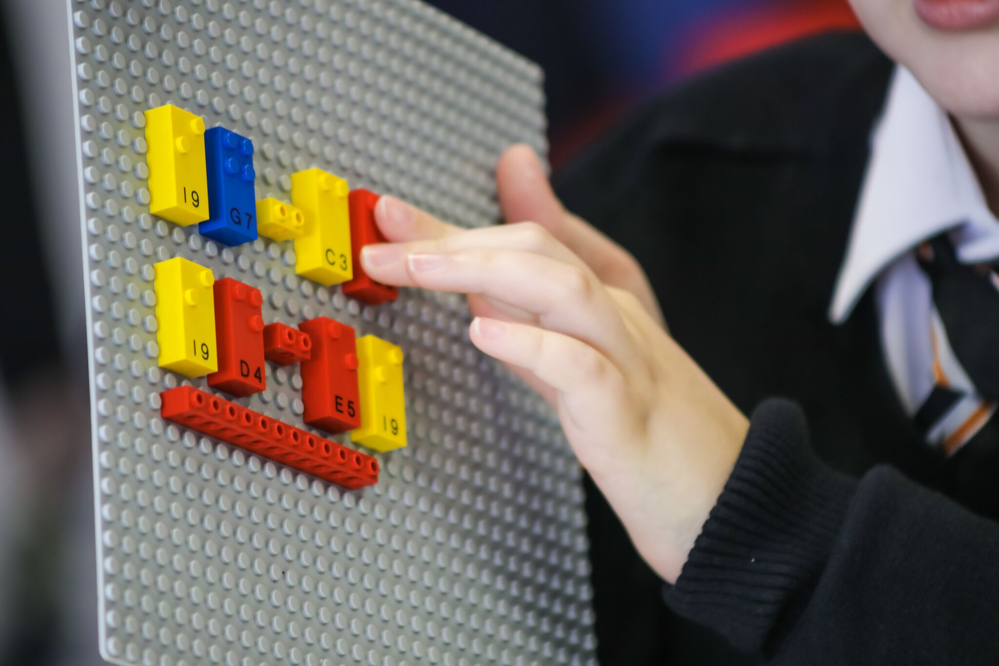 LEGO is developing Braille Bricks for the blind 7