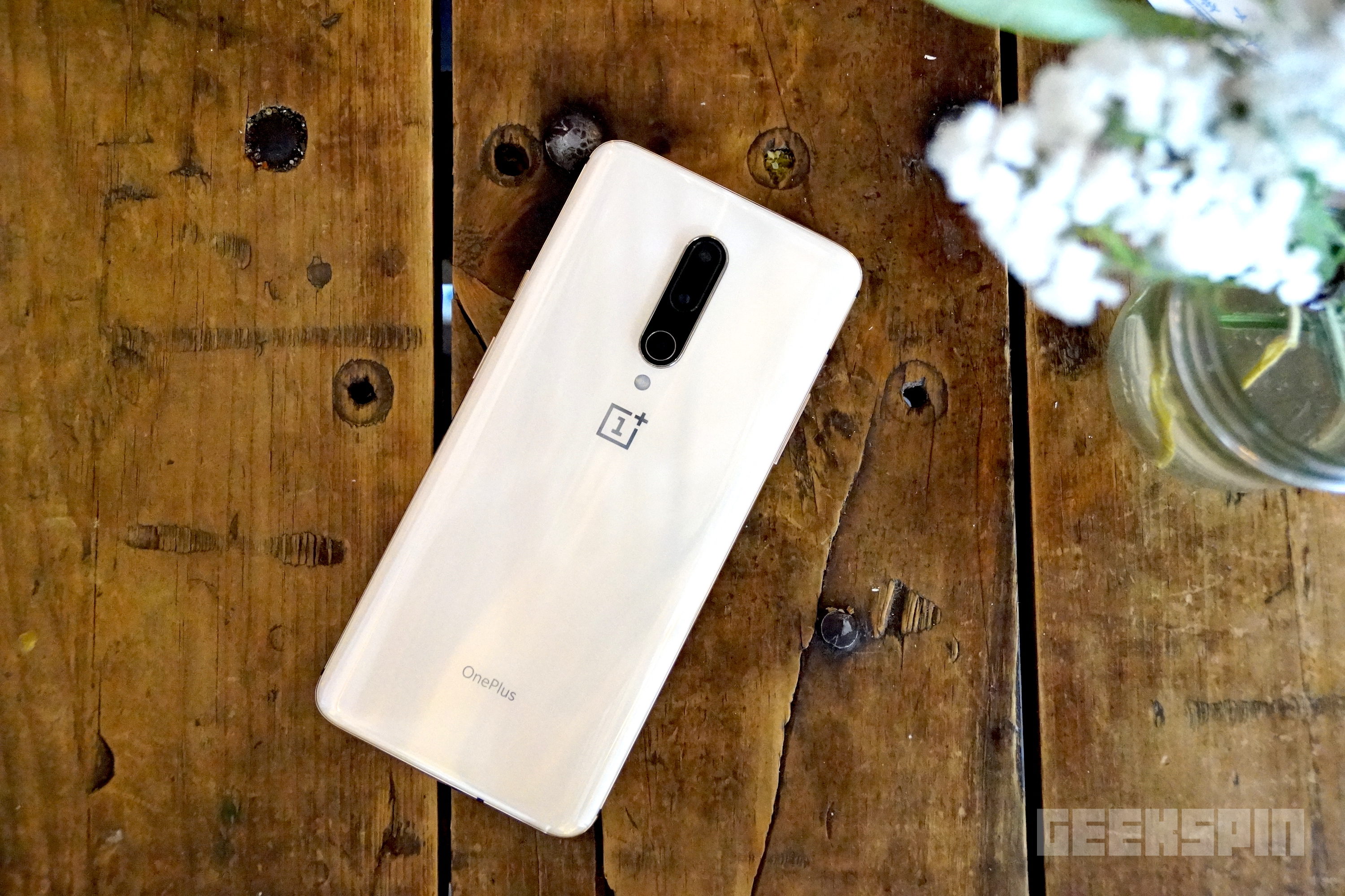The Limited Edition OnePlus 7 Pro Almond