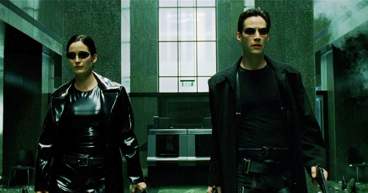 Keanu Reeves and Carrie-Anne Moss in The Matrix