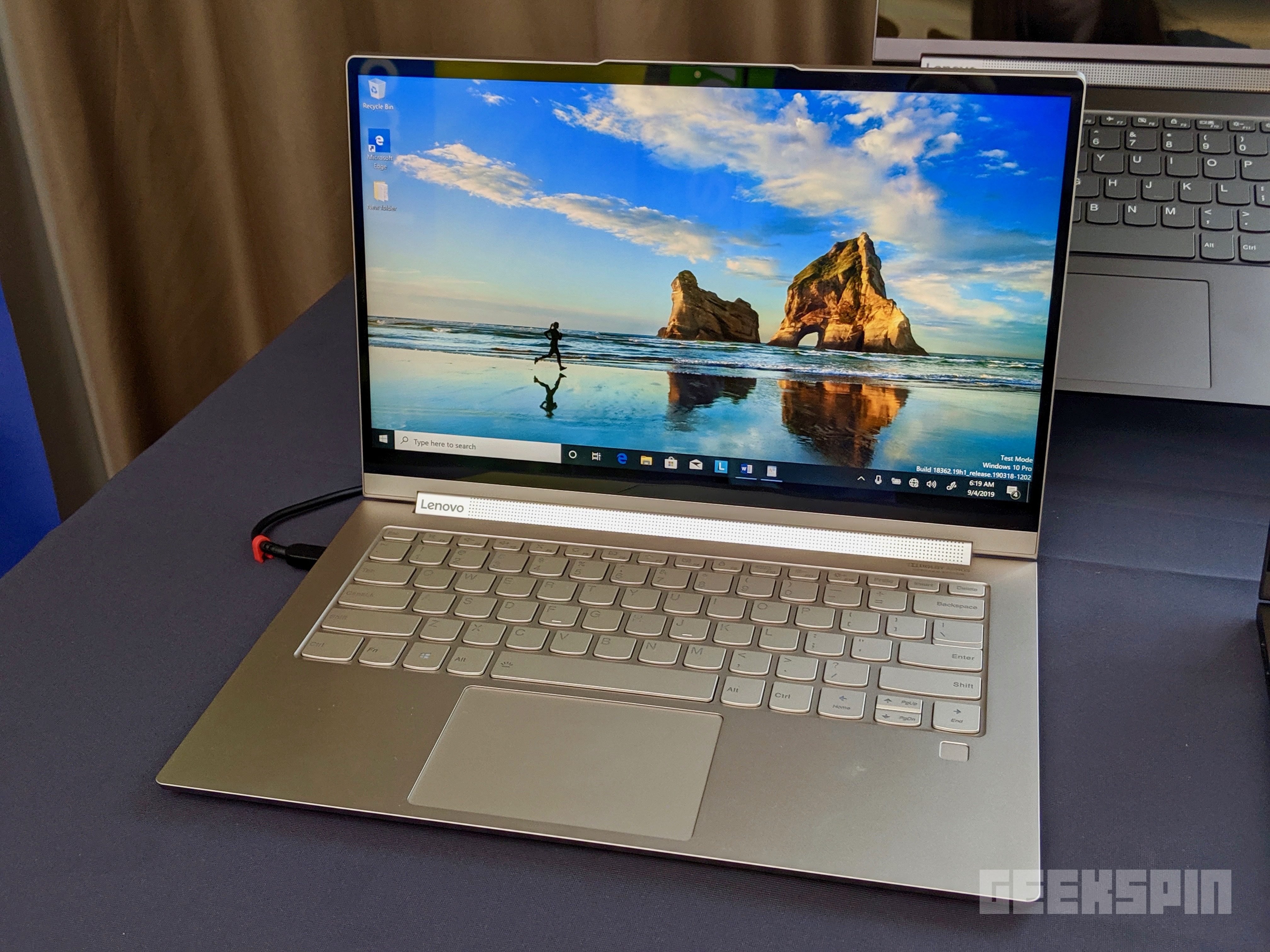 Lenovo Yoga C940