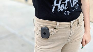 Moxee Signal is a personal safety device that sends location updates over LTE 11