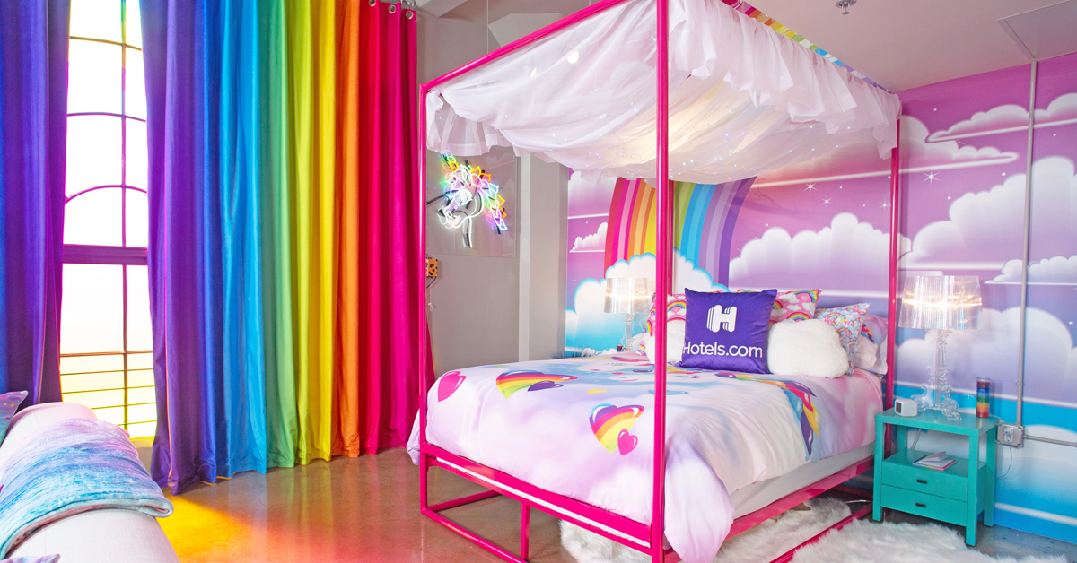 Lisa Frank themed penthouse is the ultimate dream room of every ‘90s girl 5