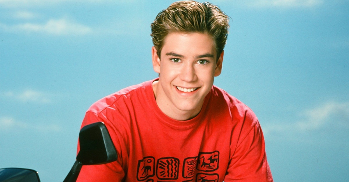 Mark-Paul Gosselaar transforms back into Zack Morris in a Saved by The Bell sequel photo 3