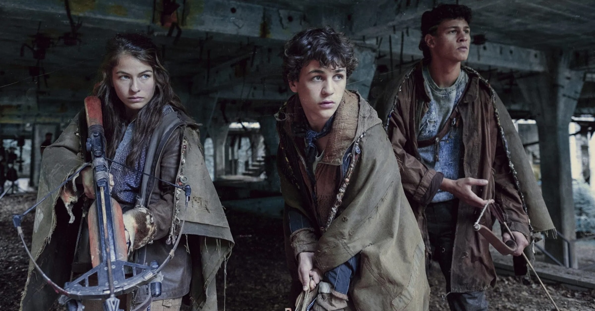 Henriette Confurius as Liv, David Ali Rashed as Elja, and Emilio Sakraya as Kiano in Tribes of Europa season 1