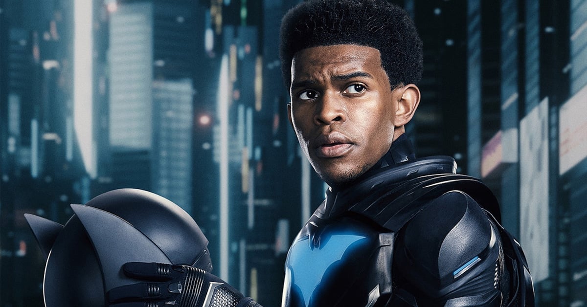 Batwoman star Camrus Johnson is suiting up as Batwing in season 2 finale 2