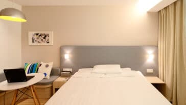 Can you rent a hotel for a few hours?