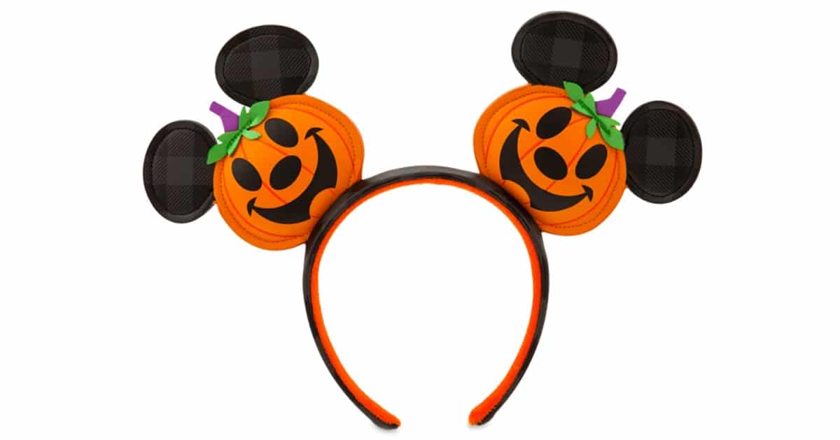 This adorable Mickey Mouse Jack-o’-Lantern Ear Headband is getting us in the mood for Halloween 3