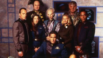 A Babylon 5 reboot is in the works at The CW 1