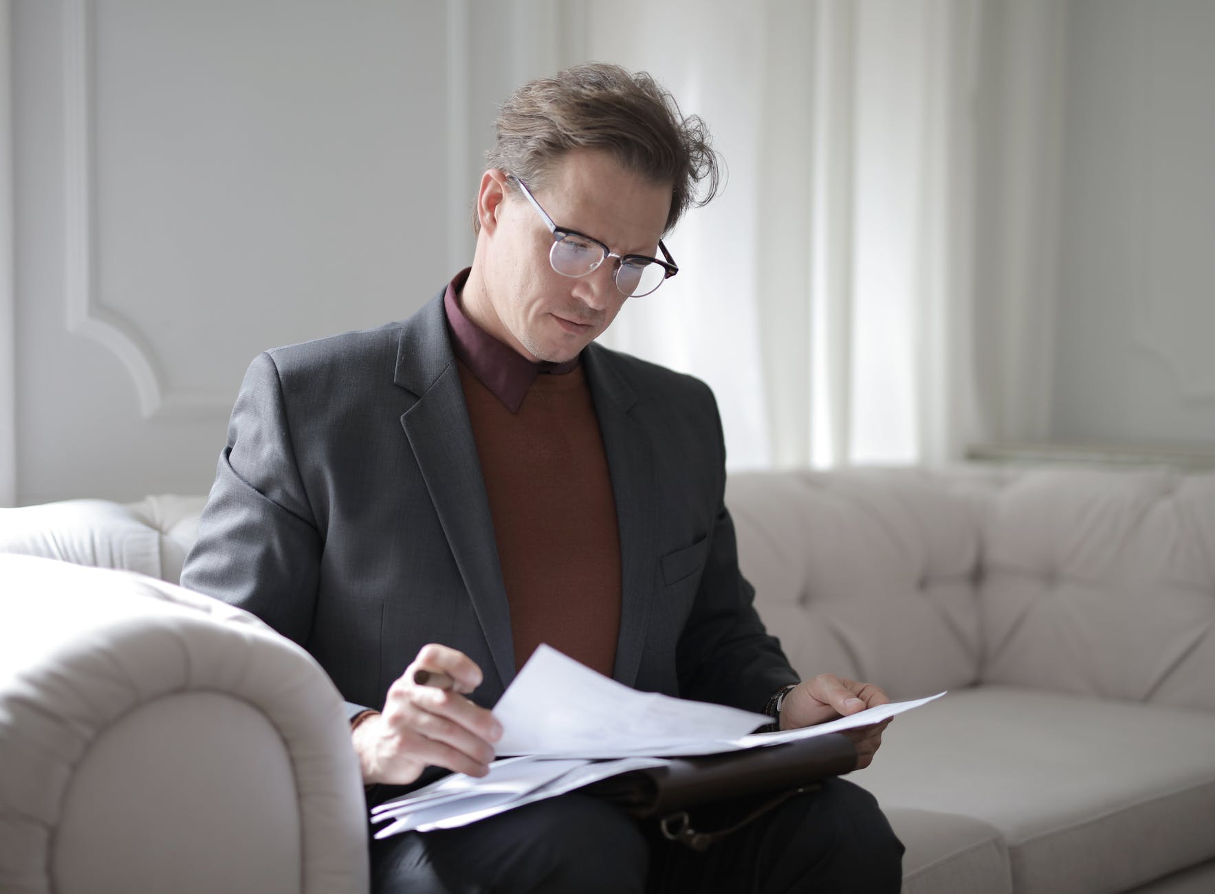Watch Your Back: These Job Interview Red Flags Are CRAZY And A Real Eye Opener 8 Watch Your Back: These Job Interview Red Flags Are CRAZY And A Real Eye Opener 8