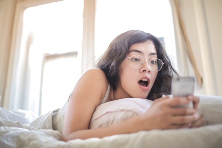 No, They Didn’t! — People Around the World Share The JUICIEST Gossips in Their Lives 1