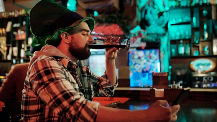 Check Out these “Dream Jobs” that are a LOT Less Fun than Most People Expect 3