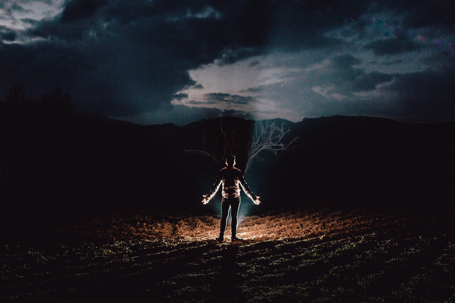 Remote Workers Share The Creepiest Things They've Noticed While At Work 7 Remote Workers Share The Creepiest Things They've Noticed While At Work 7