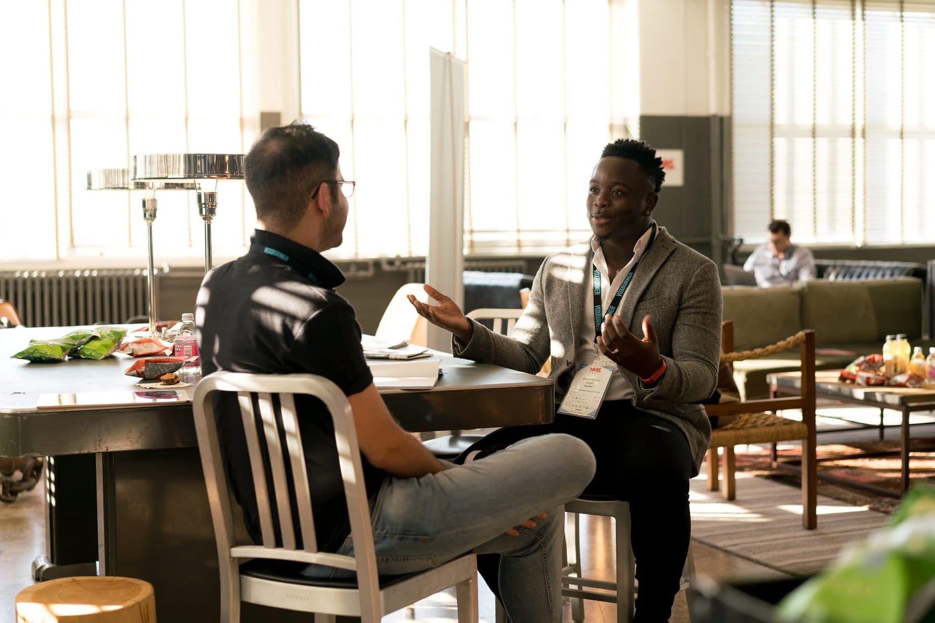 People Around The World Share The Most Unsettling Conversations They Have Accidentally Heard 9 People Around The World Share The Most Unsettling Conversations They Have Accidentally Heard 9