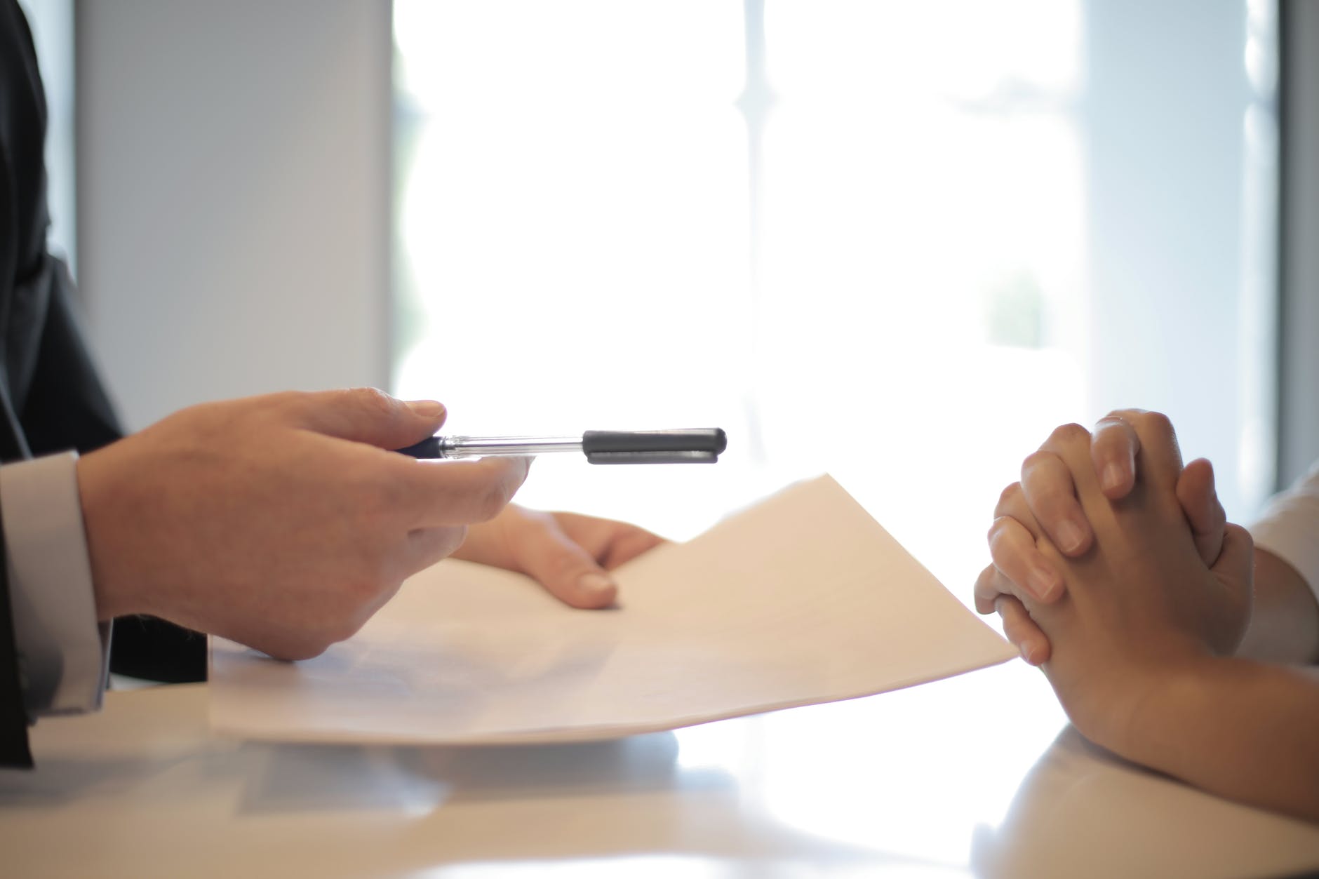 I’m Done!: People Reveal The Craziest Reasons Why They Called It Quits On Their First Day Of Work 10