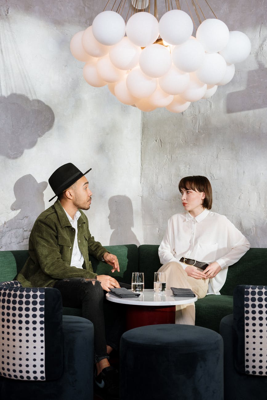 People Around The World Share The Most Unsettling Conversations They Have Accidentally Heard 3 People Around The World Share The Most Unsettling Conversations They Have Accidentally Heard 3
