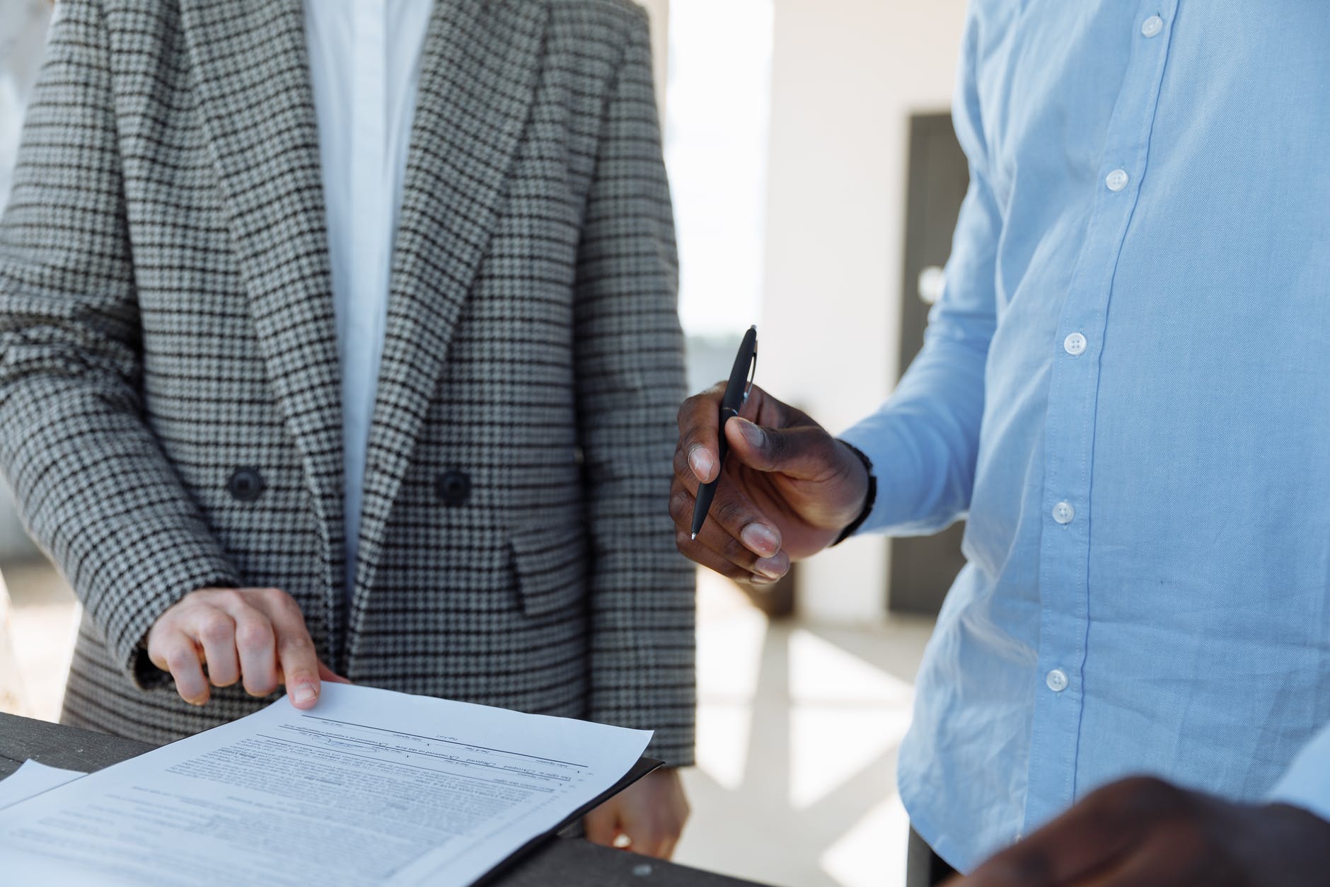 I’m Done!: People Reveal The Craziest Reasons Why They Called It Quits On Their First Day Of Work 14