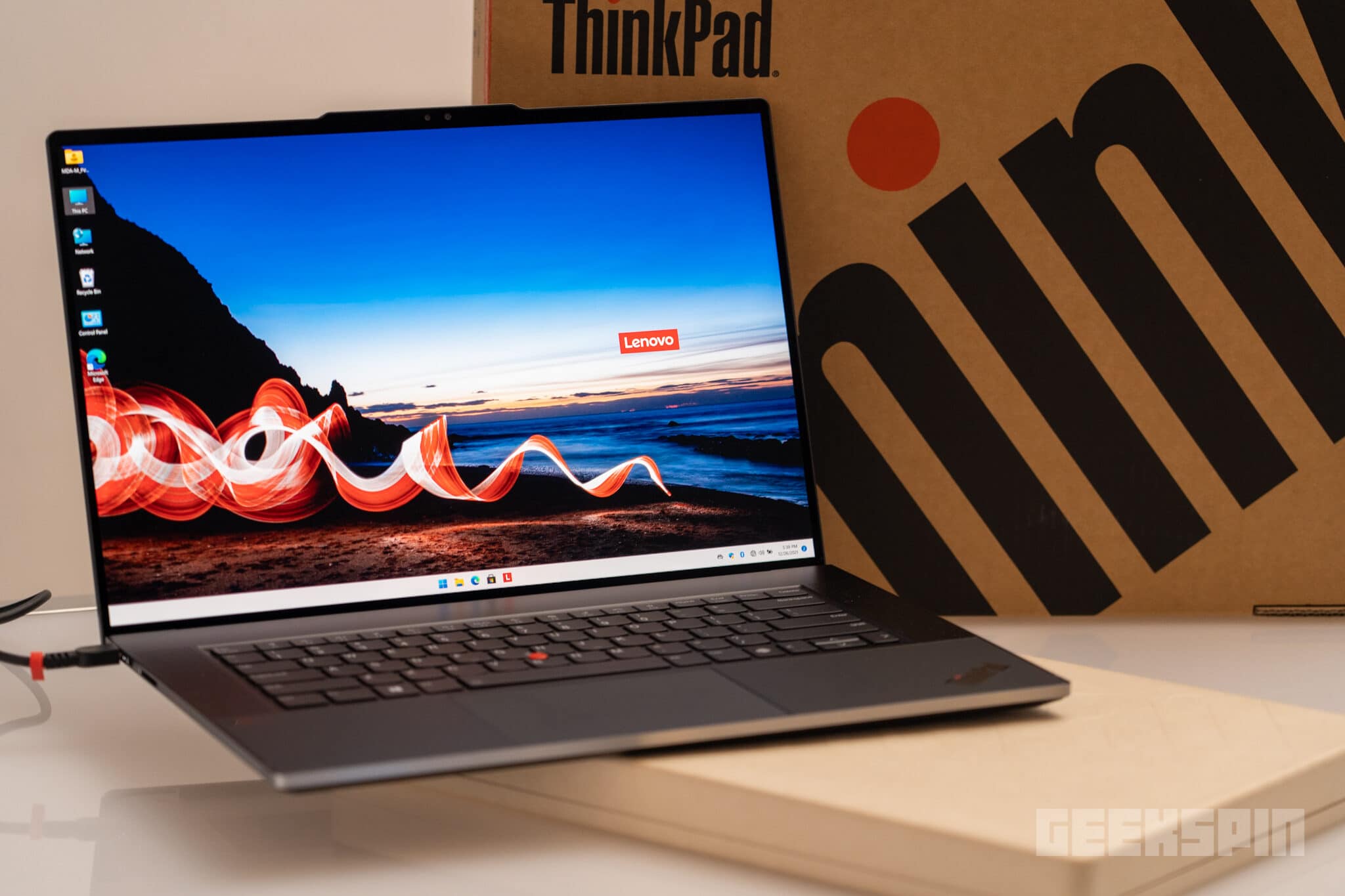 Lenovo ThinkPad Z16 and sustainable packaging