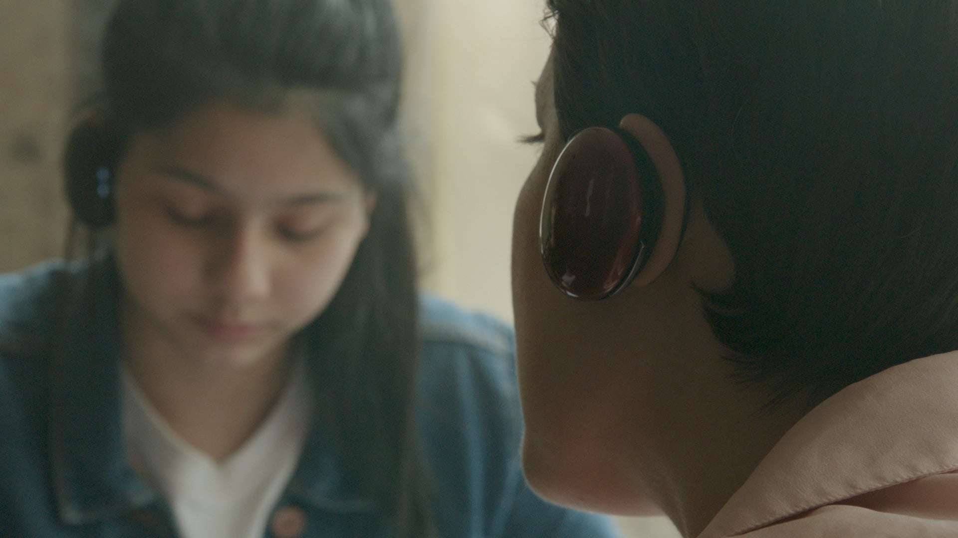 Ambassador Interpreter 2.0 improves real-time translation tech 10