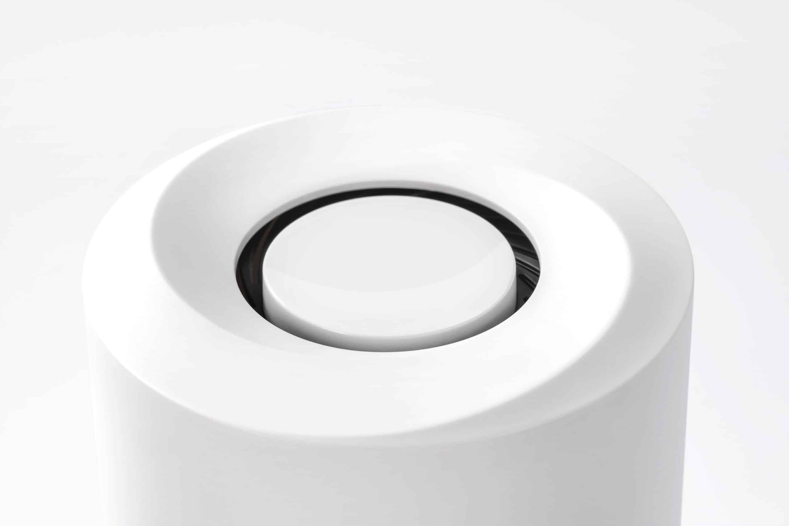 OPPO introduces a handy little 5G hub at MWC 2022 5