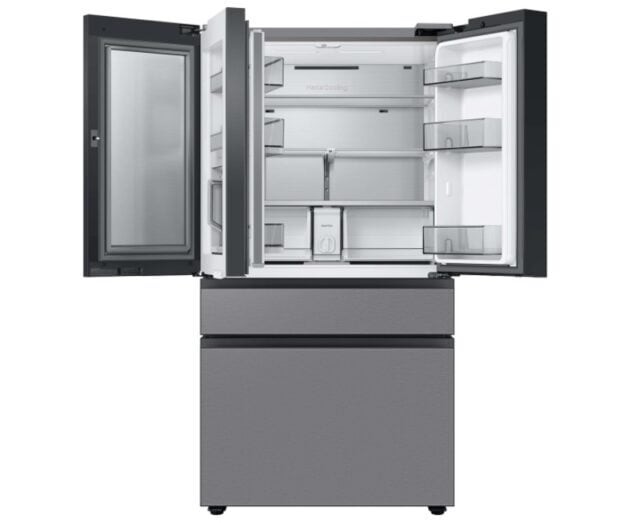 Samsung 4 door French door refrigerator ©Image Credit: Samsung