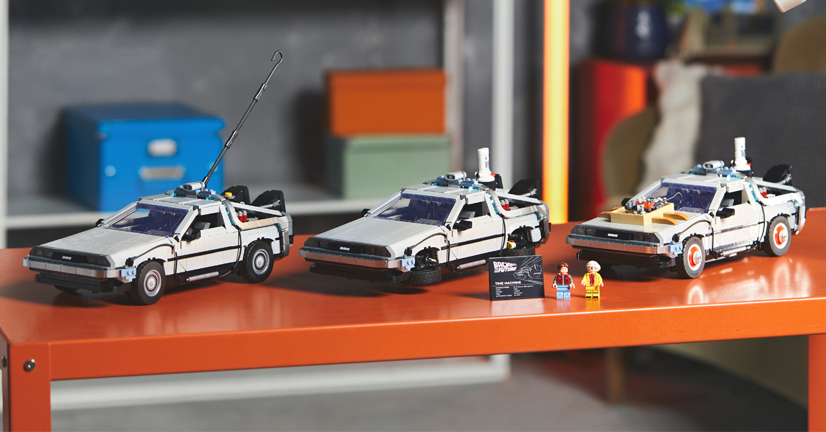LEGO Back to the Future Time Machine set 10300
