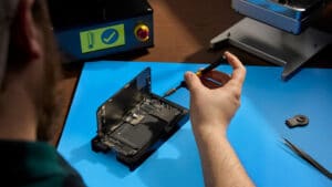 Apple officially launches its self service repair store