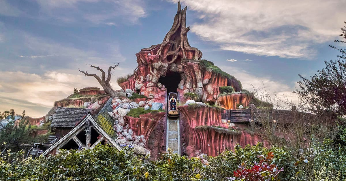 Splash Mountain at Disneyland Park in California