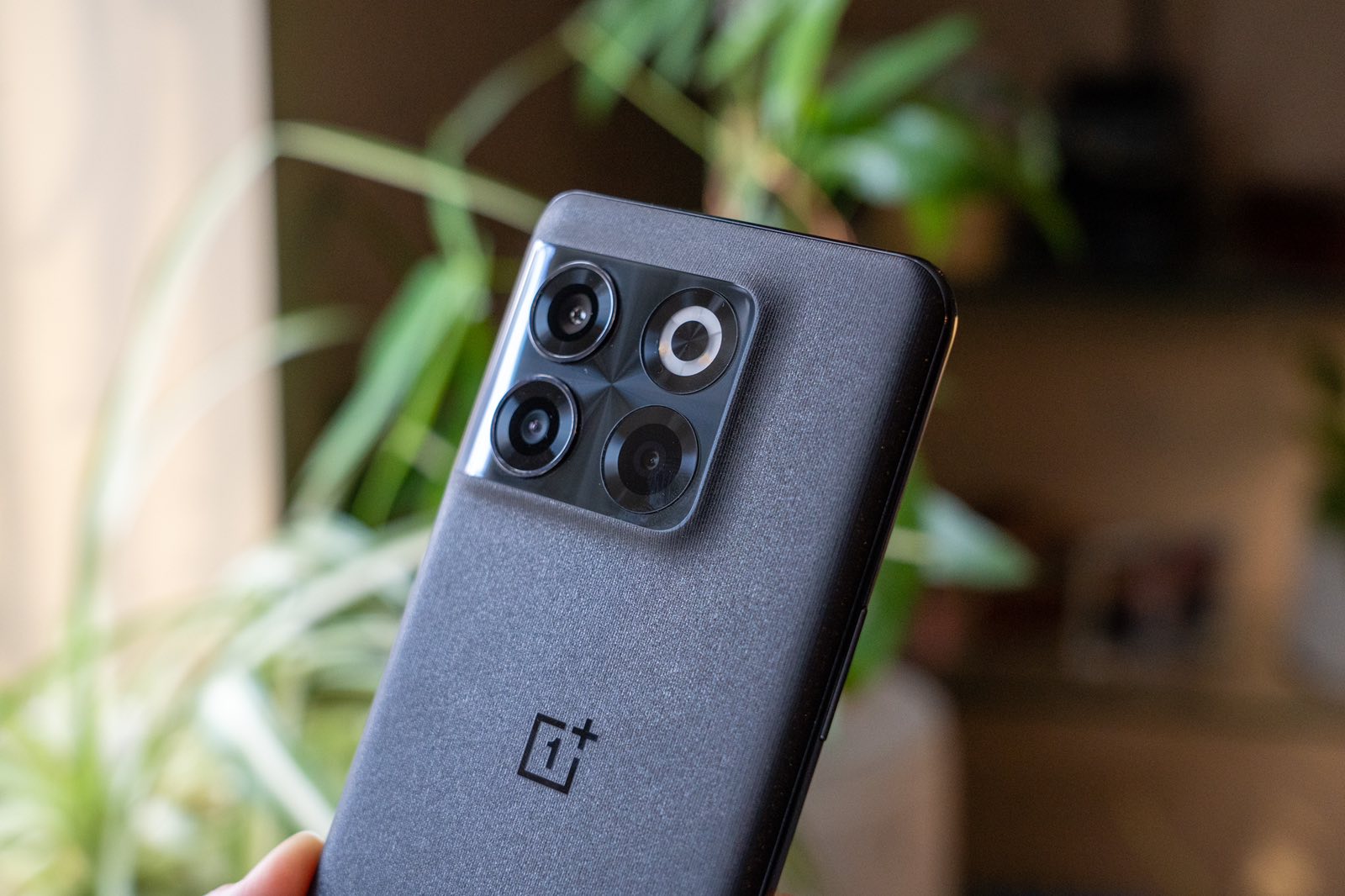 OnePlus 10T