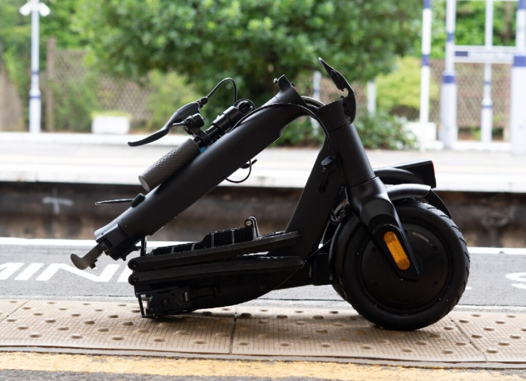 Riley RS3 foldable scooter