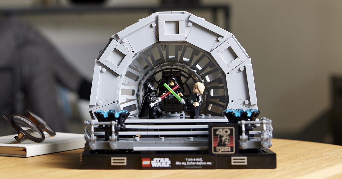 LEGO Star Wars - Emperor’s Throne Room diorama building set
