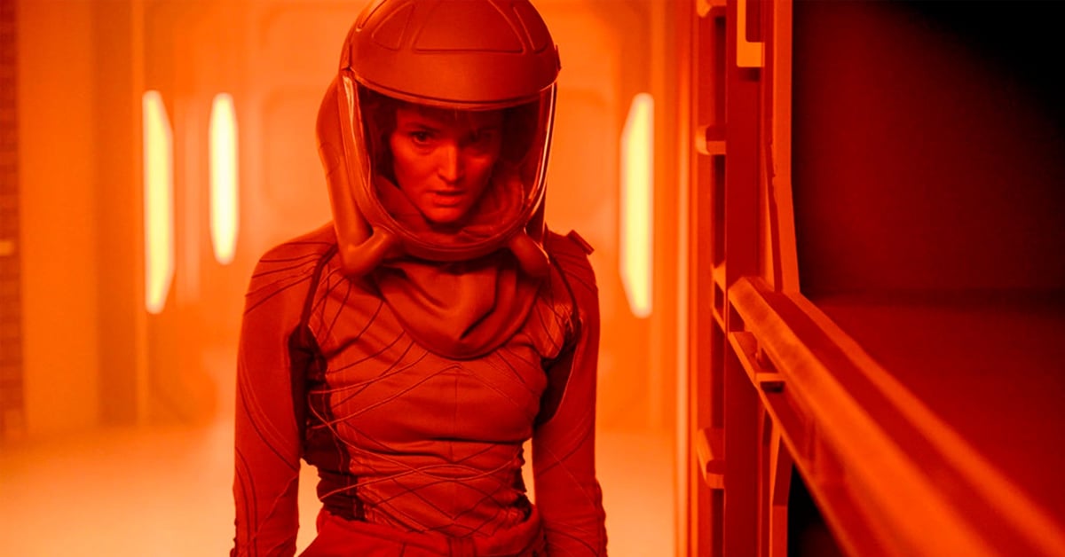 Christie Burke as Lt. Sharon Garnet in The Ark