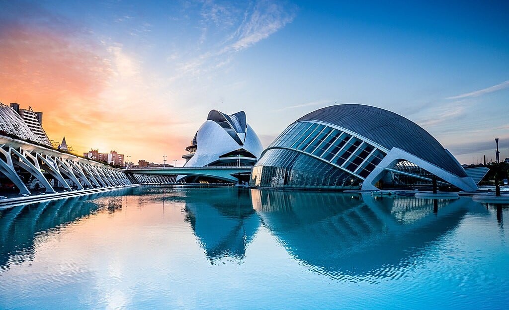 The world's most spectacular buildings: a tour of modern architectural wonders 18 City of Arts and Sciences (Valencia, Spain)