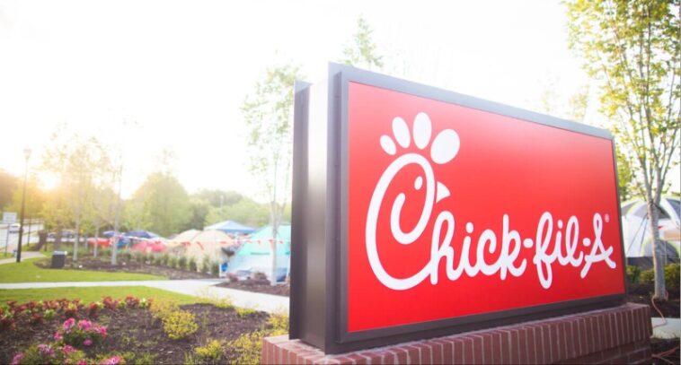 12 Surprising Facts About Chick-fil-A - GEEKSPIN