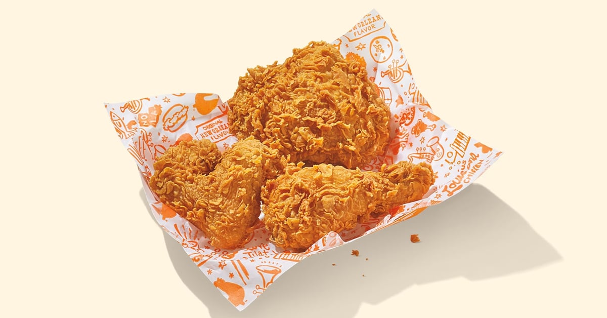 Popeyes $5 value meal featuring 3 pieces of bone-in chicken | ©Image Credit: Popeyes
