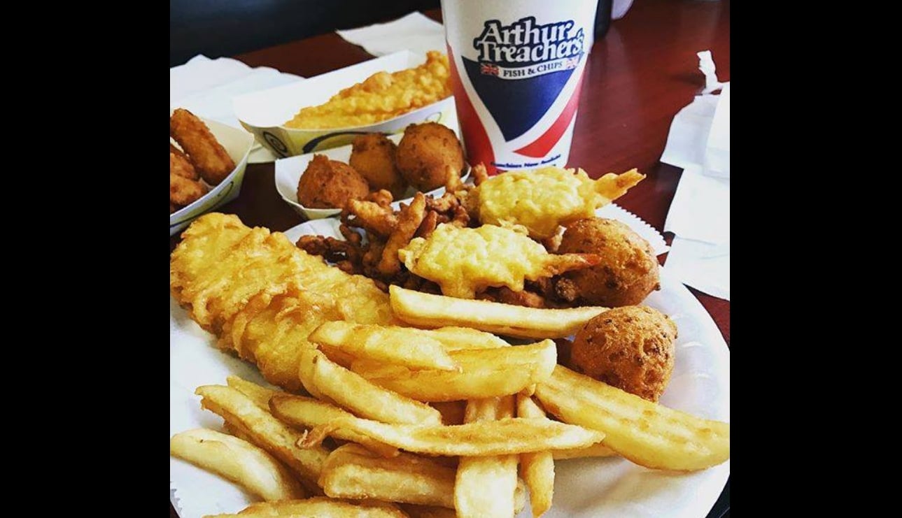 Arthur Treacher's Fish & Chips | ©Image Credit: Facebook / Arthur Treacher's Fish & Chips