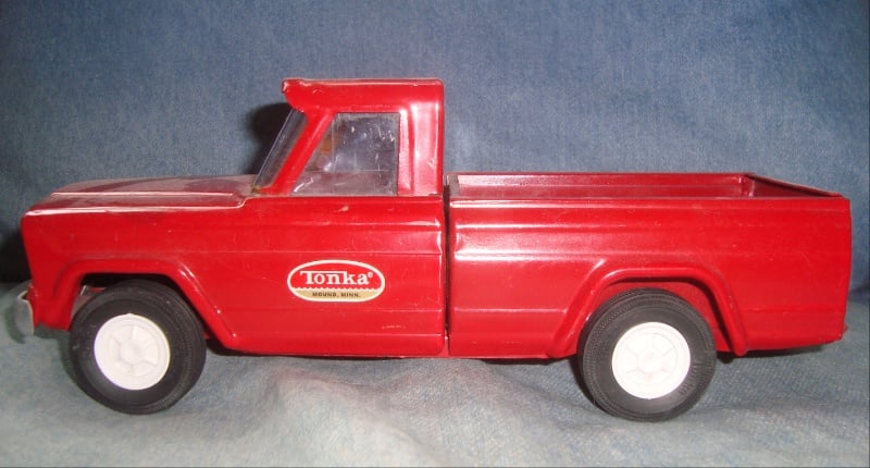 Tonka Truck | ©Image Credit: Programmer13/Wikimedia Commons