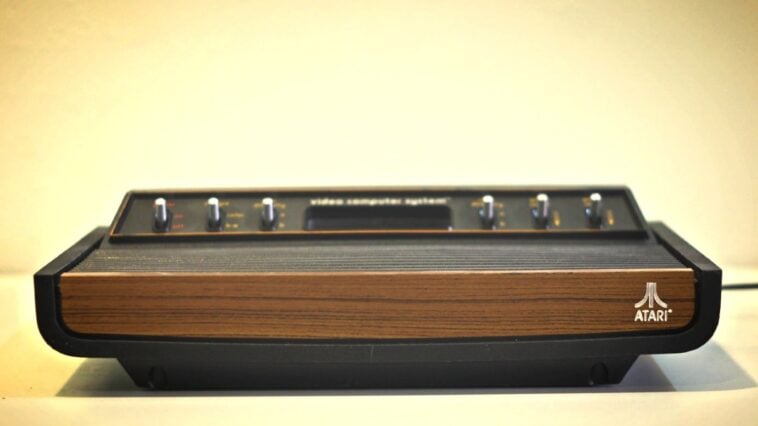 1977 Atari 2600, Sunnyvale | ©Image Credit: Flickr / pinodita