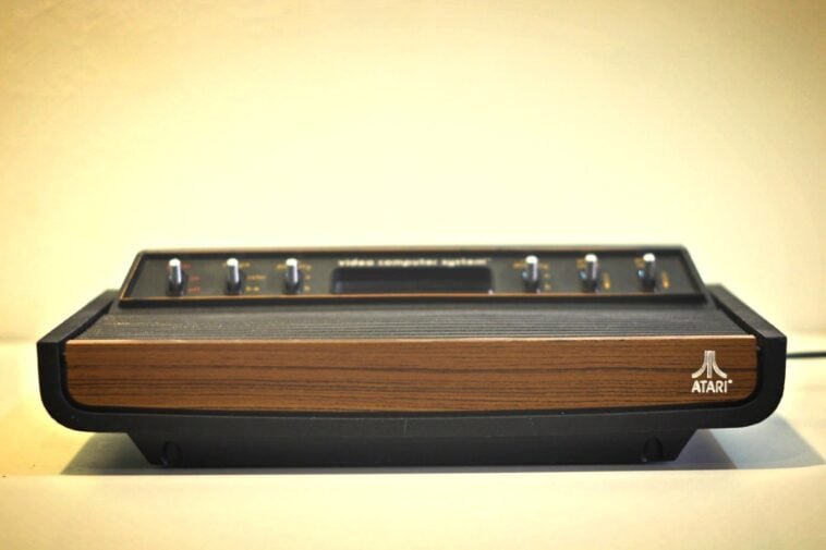 1977 Atari 2600, Sunnyvale | ©Image Credit: Flickr / pinodita