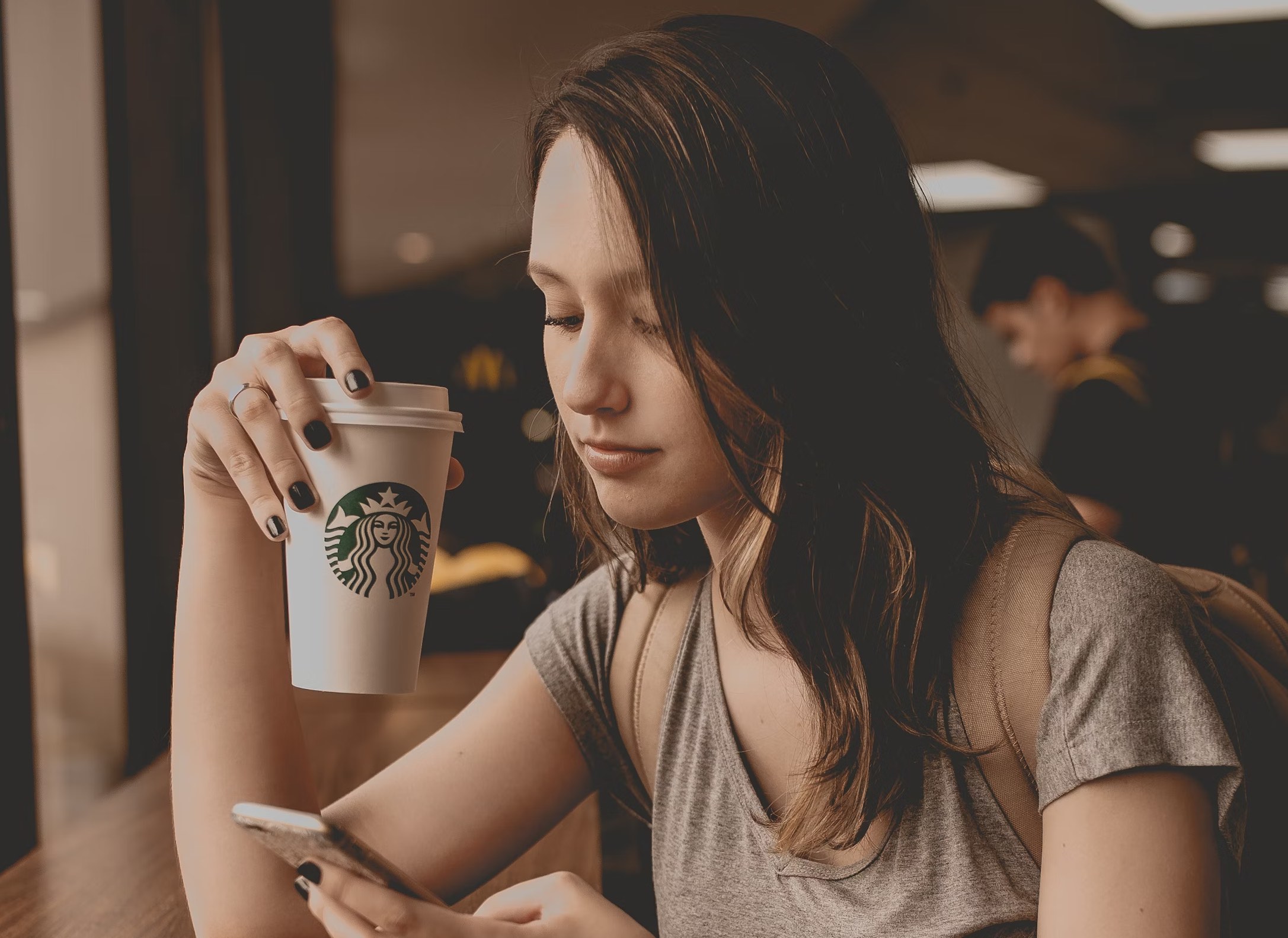 Starbucks' new "Coffeehouse Code of Conduct" policy will restrict store facilities to paying patrons only ©Image Credit: Guilherme Stecanella / Unsplash